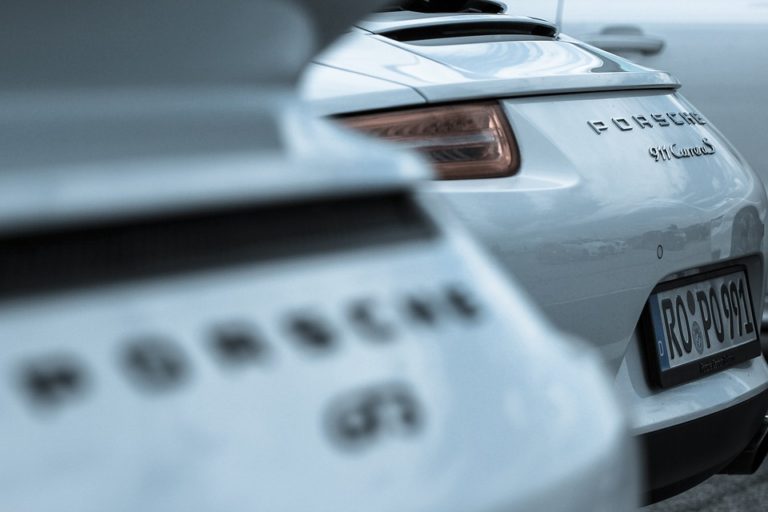 Elektrické Porsche jde na dračku. První elektromobil z dílny Porsche se ale teprve začne vyrábět