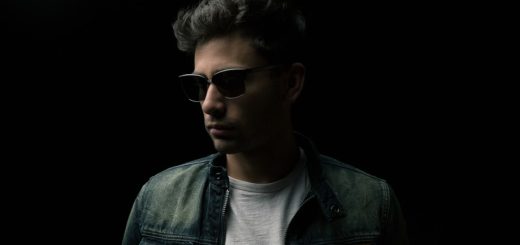 Pánské módní trendy pro letošní rok. Svetrové vesty nejsou jediným hitem